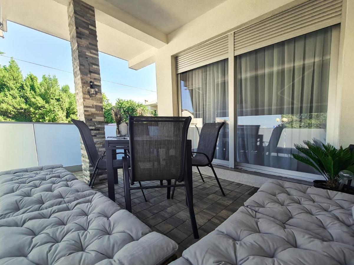 Rosemarie Beach Suites Задар Екстериор снимка