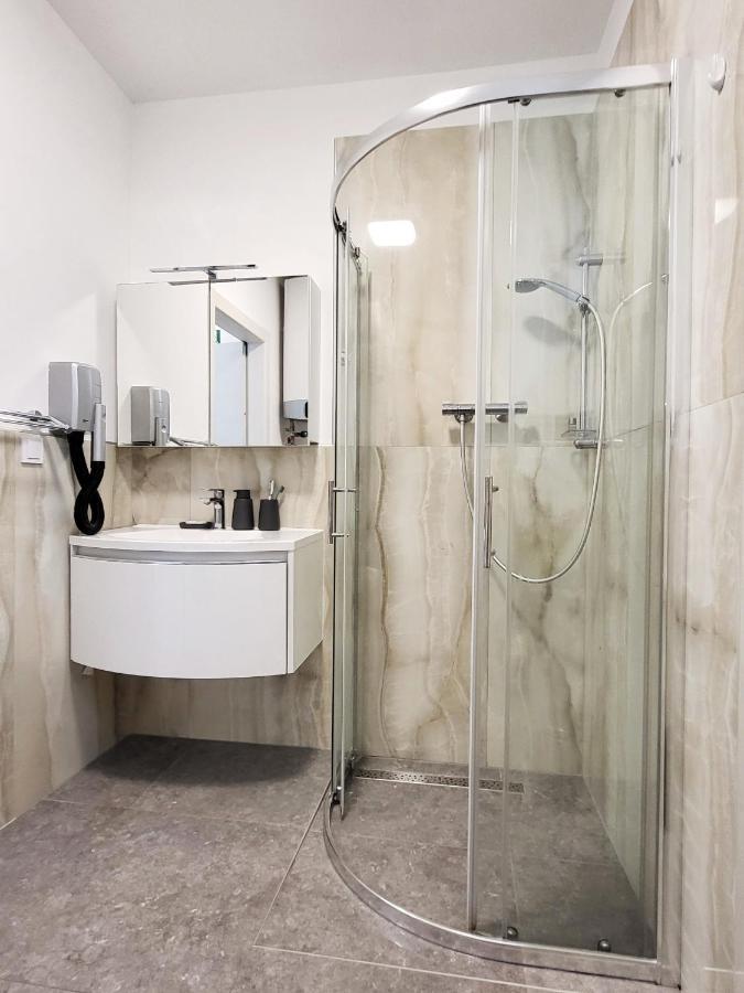 Rosemarie Beach Suites Задар Екстериор снимка