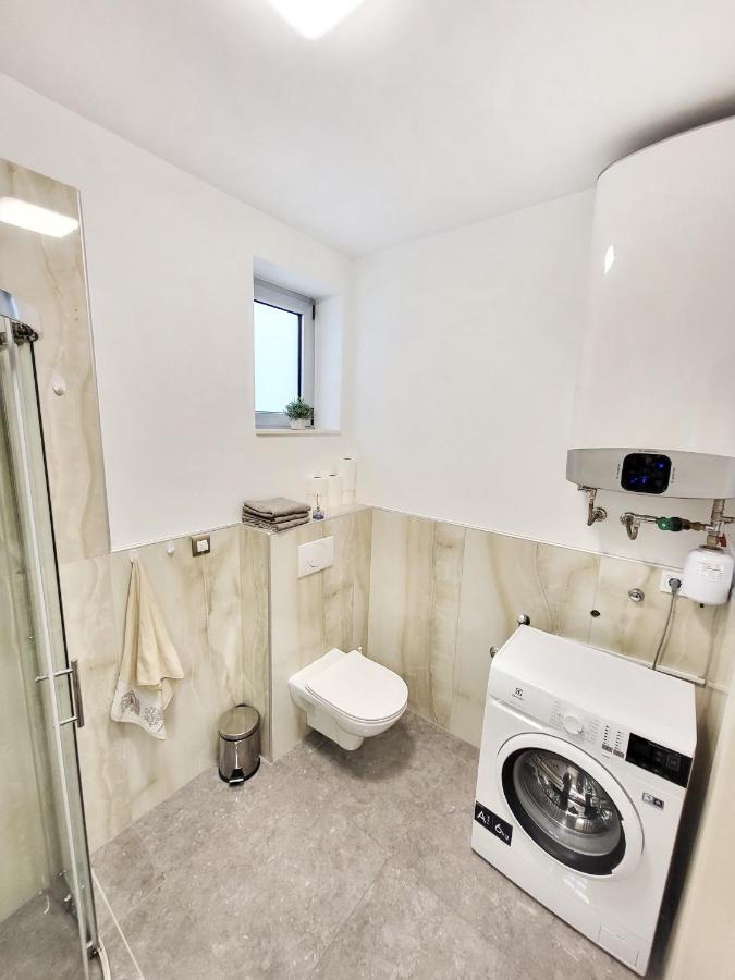 Rosemarie Beach Suites Задар Екстериор снимка