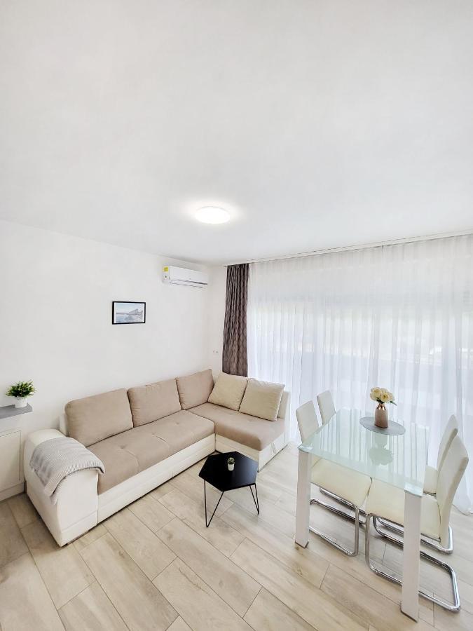 Rosemarie Beach Suites Задар Екстериор снимка
