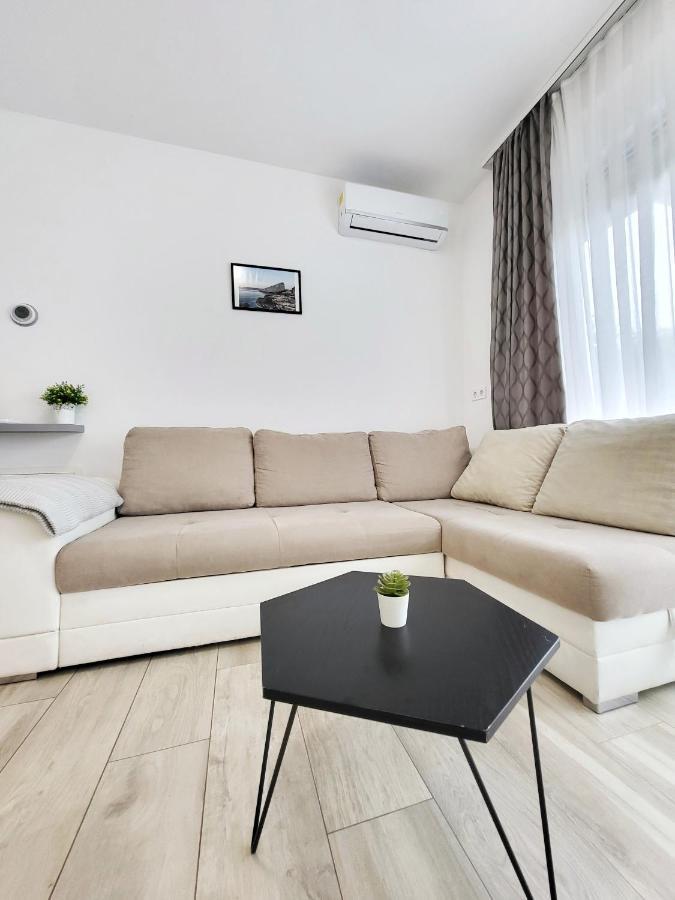 Rosemarie Beach Suites Задар Екстериор снимка